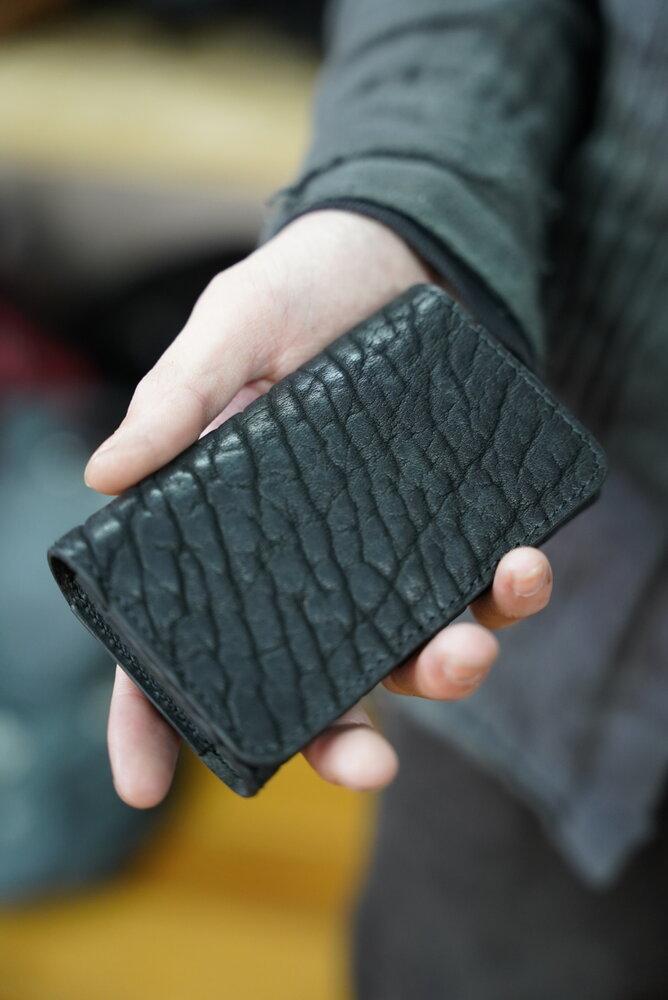 【ierib】名刺入れ / BUSINESS CARD CASE / BULL カラー：BLACK 261009_A-TD009VC01