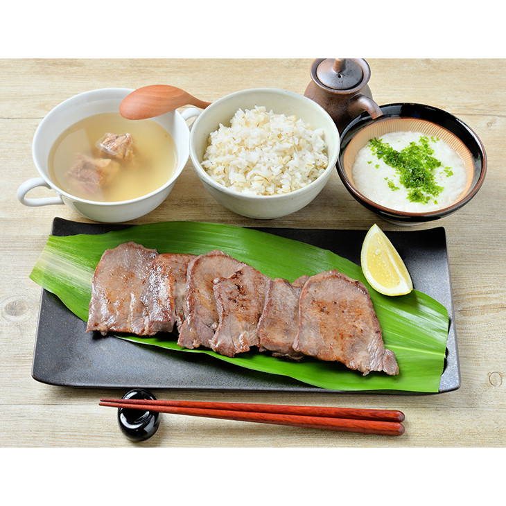 お肉讃歌厚切り牛タンと牛タン切り落としセット　800g　＜肉の匠 中むら屋厳選＞　【1682】
