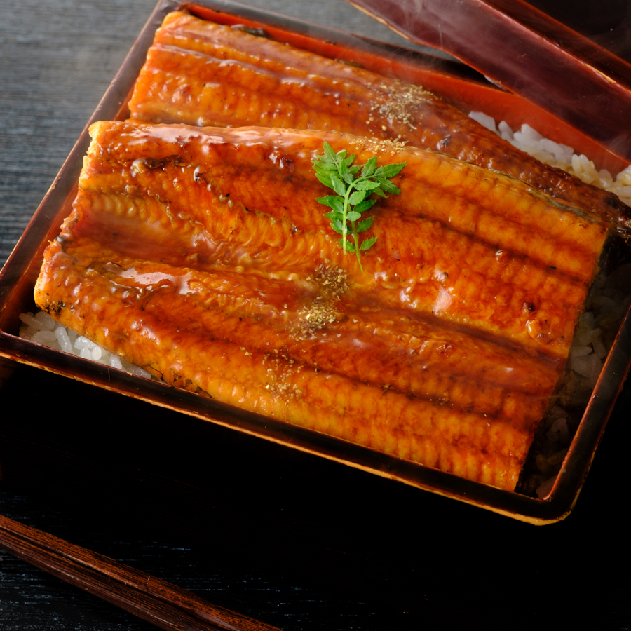 ＜上谷水産＞九州産有頭うなぎ蒲焼(167g)×2枚