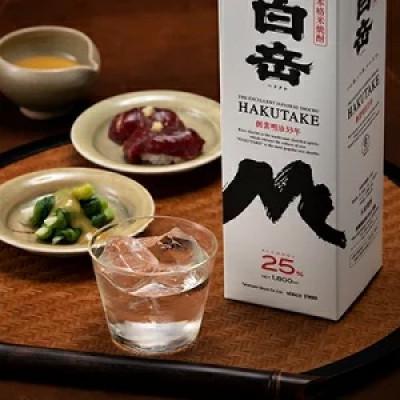 ふるさと納税 多良木町 本格米焼酎「白岳パック」1,800ml　6本セット |  | 02