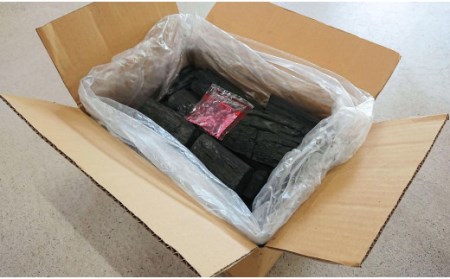 M07S43 炭焼き窯でつくる昔ながらの国産木炭（2.5kg）