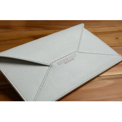 ふるさと納税 香芝市 ULTIMO REBONALLY (ウルティモ リボナリー)「Busta(ブスタ)」<ホワイト>