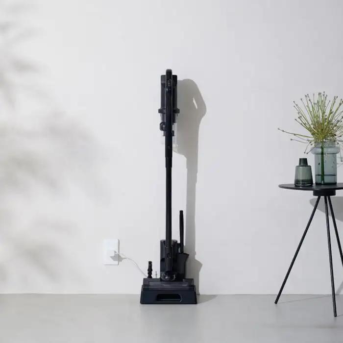 掃除機 充電式サイクロンスティッククリーナー コードレス サイクロン式 置くだけで充電 自走式 アイリスオーヤマ パワフル パワーヘッド SCD-185PM-Bブラック