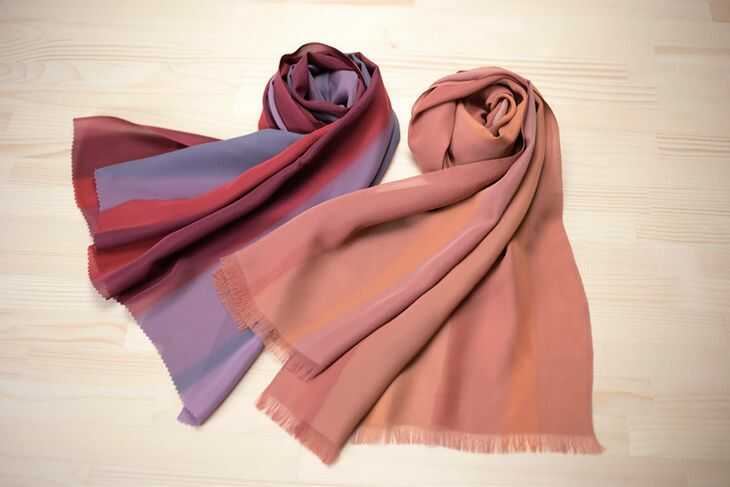 【ふるさと納税】【浜ちりめん】 kinuminaさわやかストール(手染め縦縞タイプ) 滋賀県長浜市/シルクライフジャパン株式会社 [AQBZ037] 浜ちりめん シルク 絹 工芸 絹織物 ストール スカーフ ファッション小物人気 おすすめ