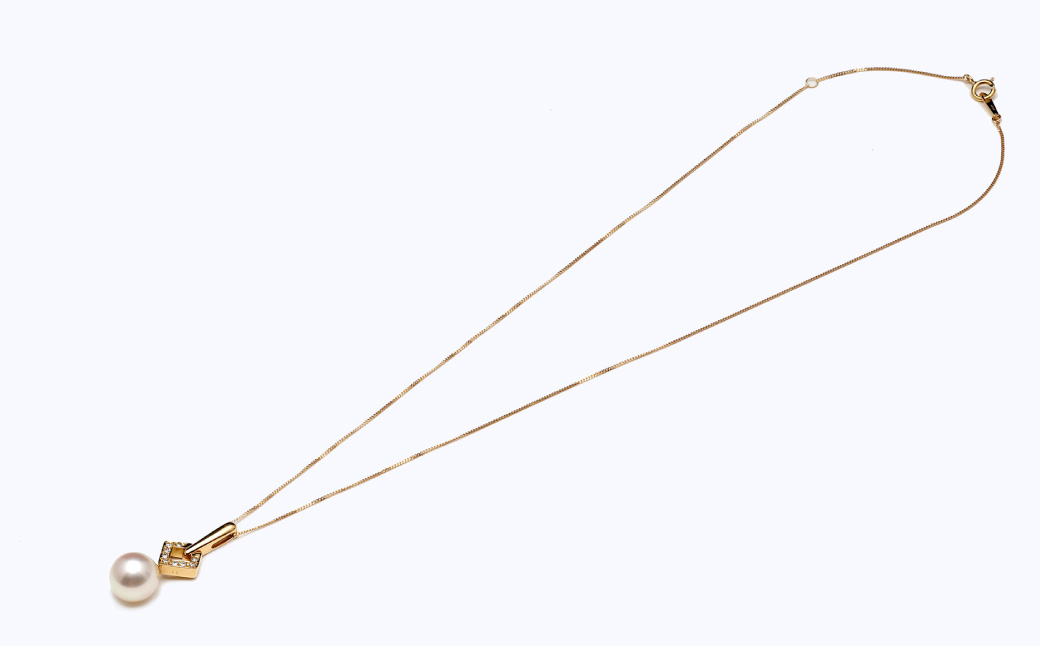 【数量限定】 あこや真珠 (9mm珠) ダイヤ入り デザインペンダント K18 パール アクセサリー／ ジュエリー ファッション 園田真珠 長崎県 長崎市