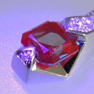 【京セラ】クレサンベール〈アレキサンドライト・天然ダイヤモンド〉ペンダント【プラチナ/プリンセスエメラルドカット/6月誕生石】