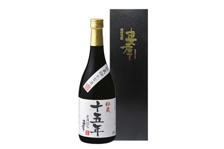 秘蔵十五年古酒忠孝 1本(720ml)｜酒 お酒 酒類 古酒 アルコール ユネスコ 無形文化遺産 ユネスコ無形文化遺産登録決定 伝統的酒造り 酒造 沖縄県 沖縄 豊見城市(BY005)