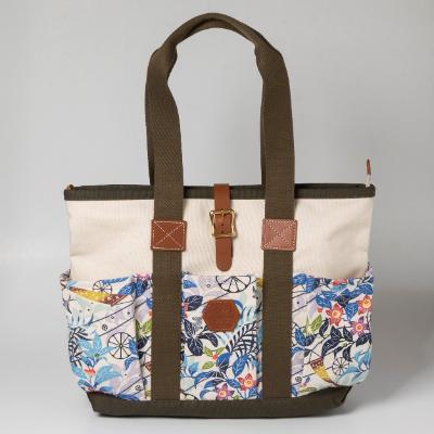 ふるさと納税 八重瀬町 【琉球帆布】アートクラフトマンバッグ / きらきらシークヮーサー