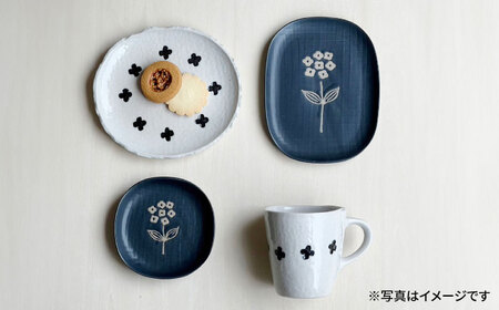 【瀬戸焼】wanohana中皿（紺）【株式会社カネ三商店】 / 皿 食器 ギフト プレゼント / 瀬戸市[BBDD011]