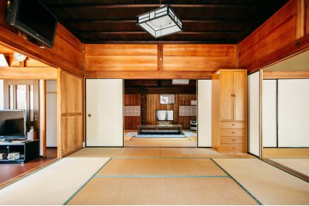 湖畔の宿なないろ ペア1泊2日 ご宿泊券 素泊まり（食事なし）