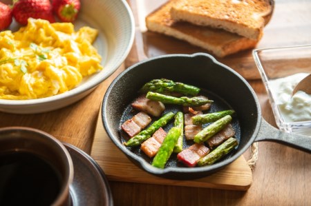 DA-08　【定期便】ベーコン屋のオヤジの無添加ベーコン（約700g）2回コース