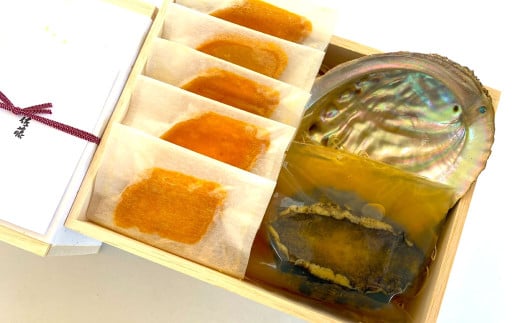お料理佐藤 謹製からすみスライス5袋 と 天然鮑の柔らか蒸し の詰め合わせ