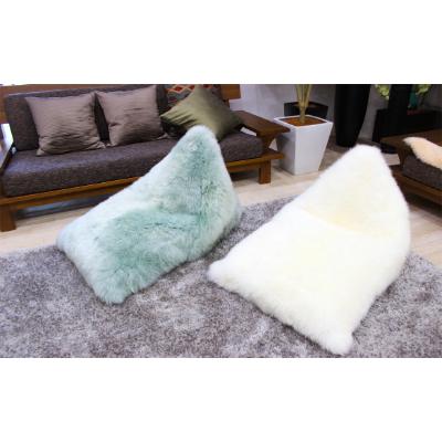 ふるさと納税 羽曳野市 ムートンビーズクッション OTTO ベージュ |  | 03