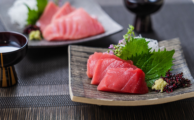 【2026年2月25日発送】本マグロ ブロック 4.8～5.5kg 媛まぐろ ダイニチ マグロ 赤身 中トロ 大トロ 部位 指定不可 マグロ 国産マグロ 養殖マグロ 養殖本マグロ クロマグロ 鮪 刺身