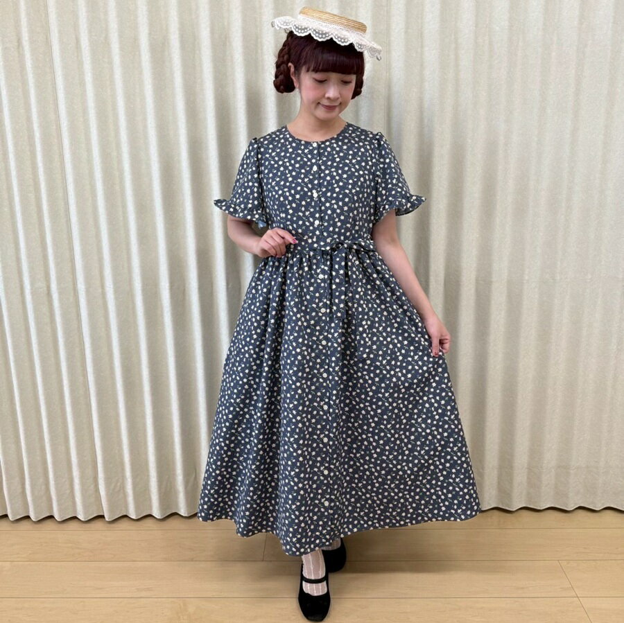 【ふるさと納税】先行予約 アトリエ小町　ワンピース （renka ep2）小花柄・ネイビー フリーサイズ　青木美沙子さんコラボ [服 ロリータ ロリータファッション スイートロリータ 可愛い レディース 姫 お姫様 花柄 ]　お届け：2026年3月下旬～4月上旬