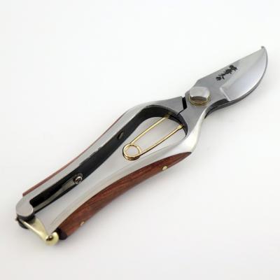 ふるさと納税 三条市 本鍛造剪定鋏SP bubinga T106 宗家秀久 [外山刃物]【045P001】 |  | 01