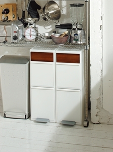 分別スイングステーションワイド木目調パネル２段 ＢＷＰ－１１ＢＳWS ホワイト ／ ライクイット ダストストッカー ゴミ箱 多分別 スイングパネル フットパネル 引っ越し祝い 奈良県 葛城市