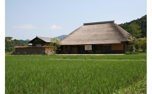 US10　「鄙茅」（ひなかや）料理長季節のおまかせお食事券（ペア）　ひなかや　懐石料理　ミシュラン一つ星　ミシュラン　三重県多気町　多気町　三重県伊勢