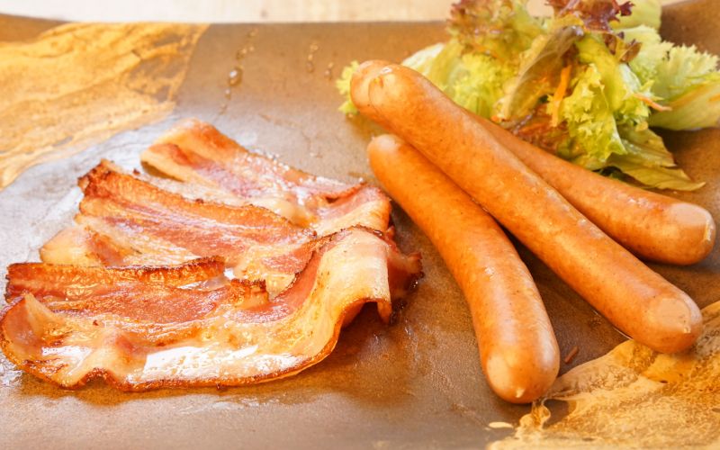 [076-04]定番ウインナー＆バラベーコンセット定期便≪各3パック 3ヶ月≫ 歩人