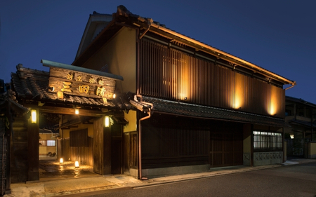 【料亭旅館三田清（みたせ）】（3名様）特撰伊賀牛　すき焼きコースお食事券【mita0005】