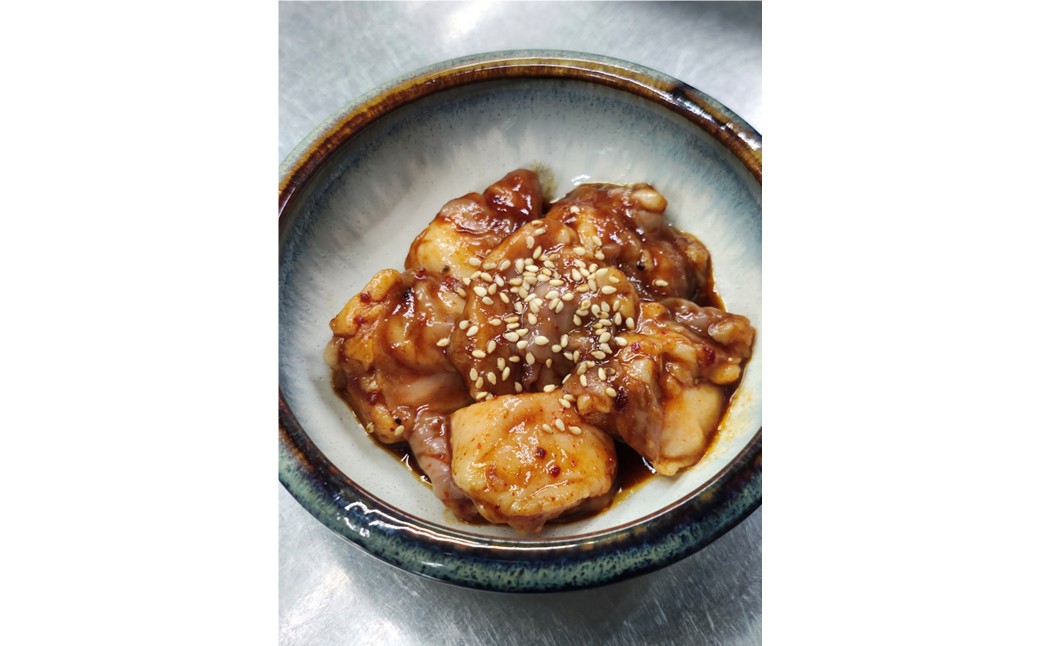 武蔵で人気の黒毛和牛の脂プリプリホルモン(小腸)400g【200g×2】