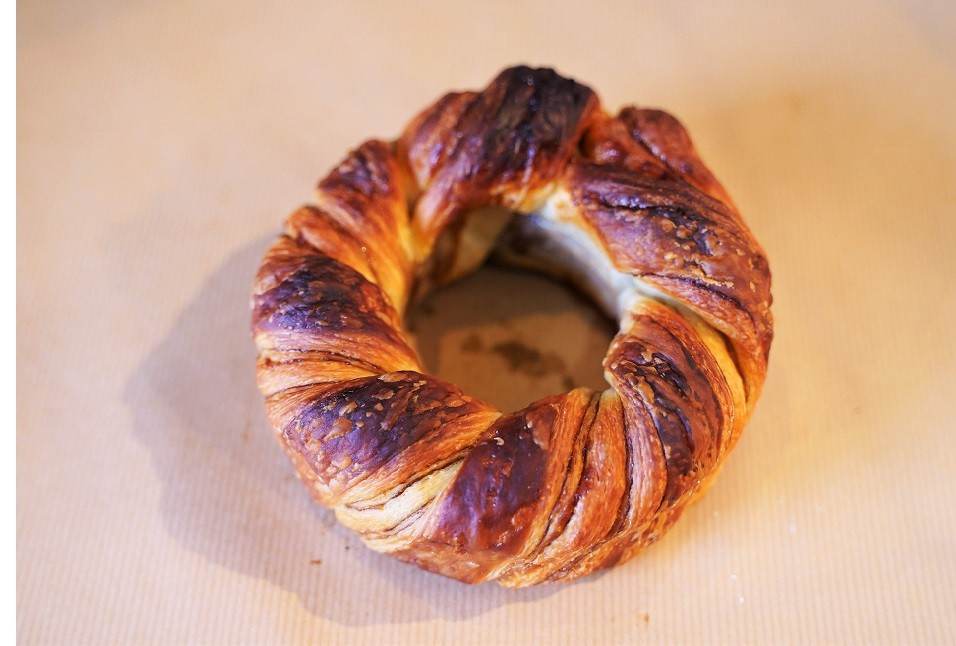 お届けする季節によって味が変わるお楽しみリングデニッシュ！（※画像はメープルです）