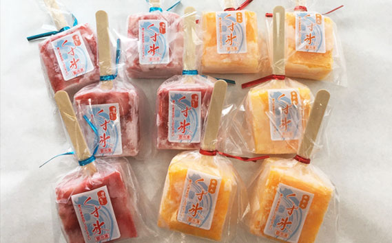 フルーツを葛で凍らせたアイス　練乳いちご・みかんくず氷　10本入り ／ くず氷 氷菓子 冷菓 涼菓 アイス スイーツ お菓子 ヘルシー フルーツ 氷 和菓子 冷たい 果物 練乳いちご みかん 送料無料