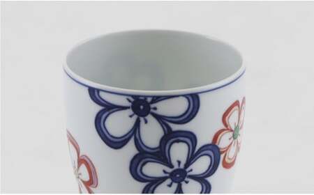 源右衛門窯 染錦花ちらし 食器 花柄 カップ フリーカップ 有田焼 ad066