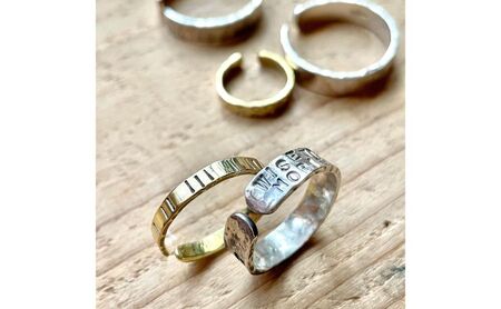 指輪 神奈川県 シルバーアクセサリーwork shop【バンドスタンプリング】1名 アクセサリー リング 製作 体験 チケット ワークショップ アクセサリー作り オリジナル 天然石 パール 初心者 逗