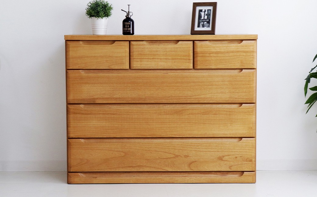 
            ミリオンⅢ120ローチェスト NA・BR タンス 引出し 箱組仕様 桐材 木目 フルオープン三段レール 日本製 家具 インテリア 福岡県 柳川市 送料無料
          