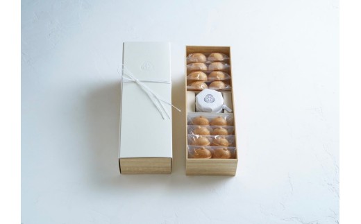 片菅 鈴香（鈴合わせ） 最中 和菓子 つぶあん 8個入（贈答用 お土産 挨拶 お祝い 法要）1392 ／ 和菓子 片菅 KATASUGE 静岡県 東伊豆町