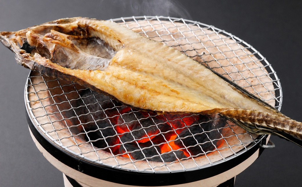 俺の干物セット北海道産八角3枚中サイズ350g前後1枚