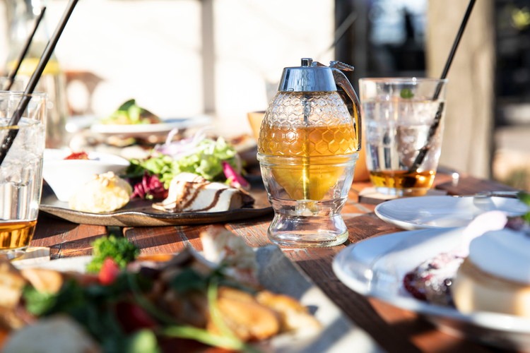 はちみつの食ラボ・カフェHoneyBee　お食事券 6,000円分 ｜ 食事券 チケット カフェ 蜂蜜 ハチミツ