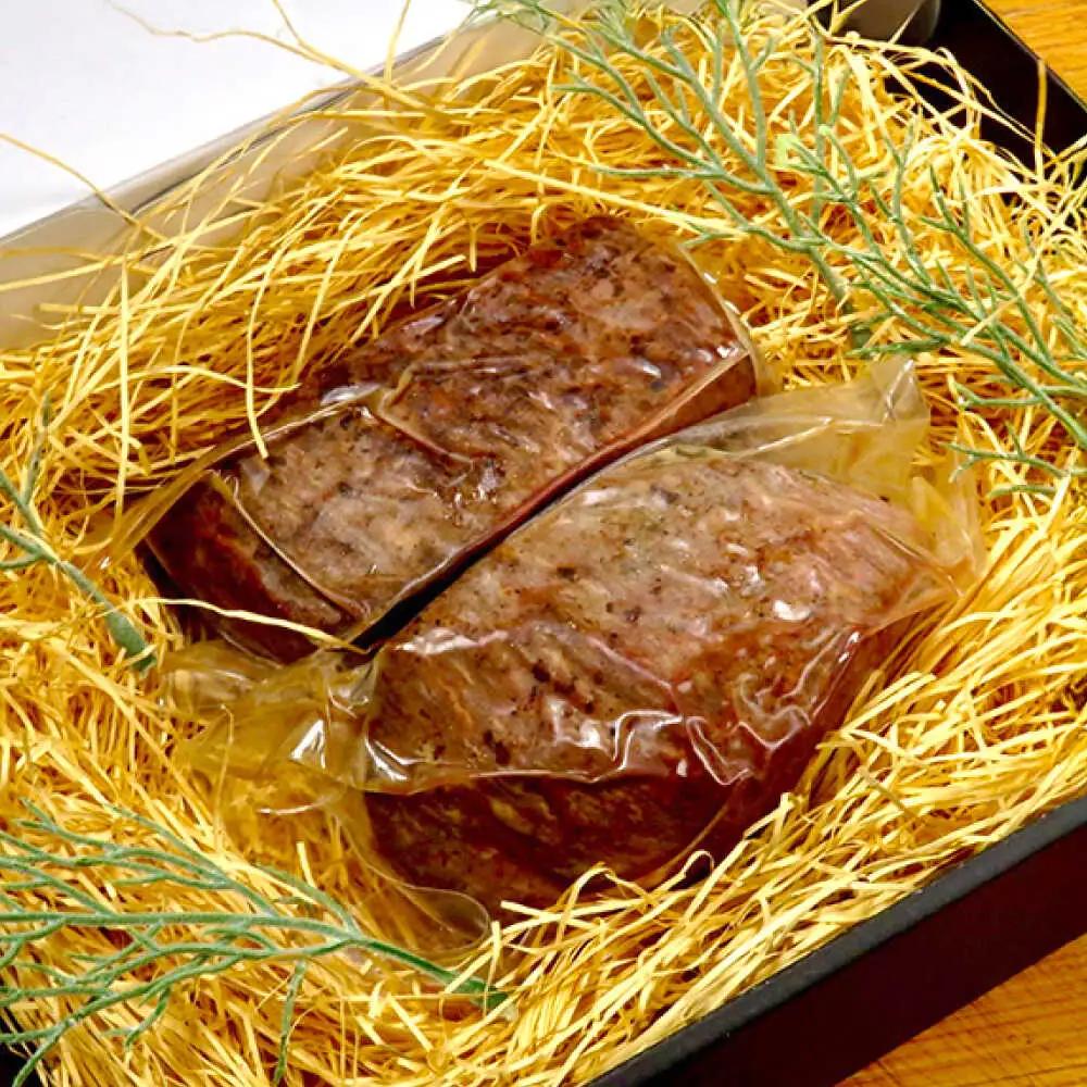 【全3回定期便】国産 博多和牛 A5ランク ローストビーフ 200g×2個 雌 赤身 モモ 肉 牛肉 黒毛和牛 ギフト ロース [ABEN034]
