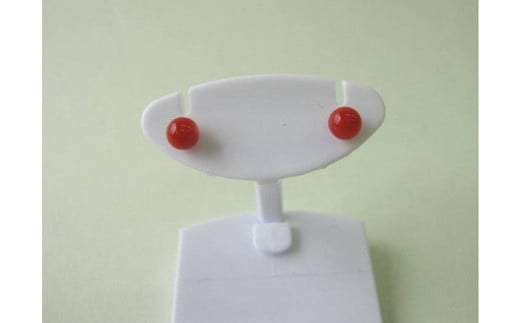 珊瑚職人館の珊瑚ピアス49