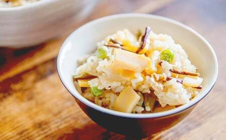 【5月下旬発送開始予定】 期間限定 天然山菜 皮付き 竹の子 約600g ／ たけのこ タケノコ 筍 姫竹 ひめたけ ヒメタケ ひめ竹 山菜 さんさい 採れたて 春 旬 春の山菜 春の味覚 季節物 季