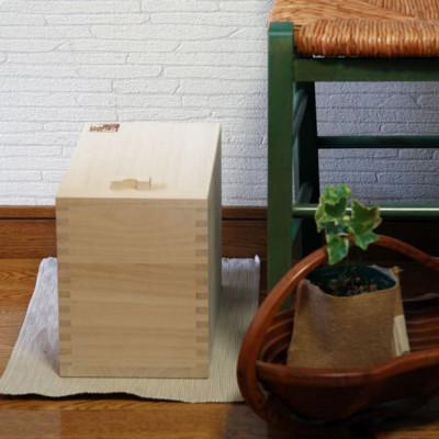 ふるさと納税 加茂市 桐米びつ10kg用 計量枡付き 職人が作る米櫃 |  | 03