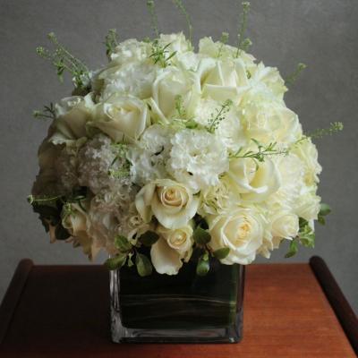 ふるさと納税 渋谷区 「MAKOTO OKUDOMI」フラワーアレンジメント 特注ギフト 【197003】 |  | 01