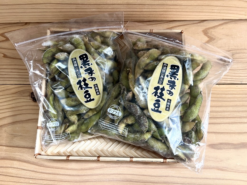 
                  【冷凍なのでいつでも！】丹波篠山市産「丹波黒」枝豆　1ｋｇ（500g2袋） 兵庫県 丹波篠山市 プレミアム枝豆 期間限定 黒枝豆 えだまめ エダマメ お取り寄せグルメ 高級 特産品 名産品 おつまみ おうち居酒屋 冷凍配送 冷凍食品
                
