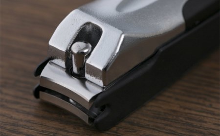 H5-56 ＜刀匠 ◇貝印 関孫六の伝統から生まれたツメキリ＞ ◇貝印 関孫六 ツメキリ type101 ～つめきり ツメキリ ストッパーケース U字 取り外し可能 2WAY やすり ギフト 贈り物 