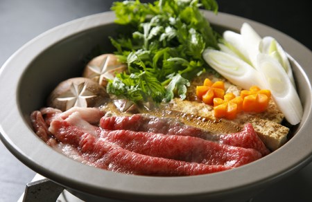 A5 飛騨牛 すき焼き 牛しゃぶ　霜降り 300g | シャブシャブ