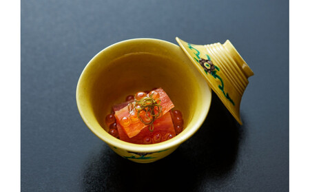 料理３種類と日本酒・米の詰め合わせ