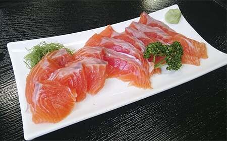 栃木県のブランド魚「プレミアムヤシオマス」丸1尾 新鮮 活け締め｜鮮魚 鱒 国産 産地直送  [0355]