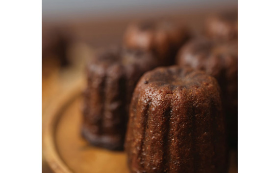 米粉のカヌレ6個箱 KWNBH002