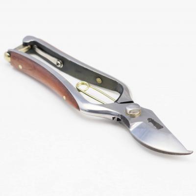 ふるさと納税 三条市 本鍛造剪定鋏SP bubinga T106 宗家秀久 [外山刃物]【045P001】 |  | 02
