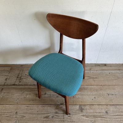 ふるさと納税 富田林市 Karl Dining Chair ヘリンボーン ライトブルー ダークブラウンフレーム【SWOF】 |  | 01