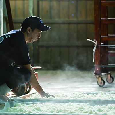 ふるさと納税 小城市 【のし付き】七田 初涙 純米初留取り焼酎 |  | 03