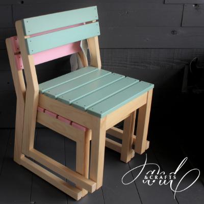 ふるさと納税 山梨市 【&CRAFTS】キッズスタッキングチェア -Blue- |  | 01