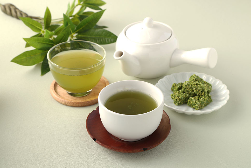
            中山吉祥園 八女茶3種セット【水出し・朝露・抹茶クランチ】 八女茶 お茶 茶 緑茶 お菓子 詰め合わせ セット
          