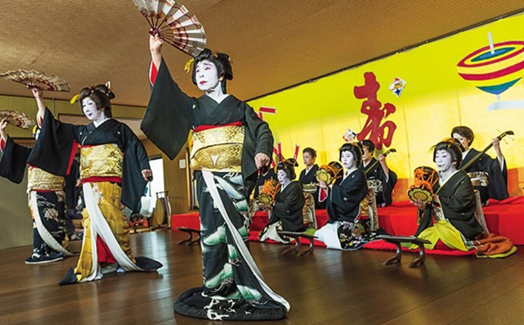 【長崎ツアー】 長崎市 後から選べる旅行 Webカタログで使える 「旅行クーポン」 60,000円分 日本新三大夜景と異国情緒の街長崎を満喫！ ／ 旅行クーポン券 旅行チケット 宿泊券 飲食券 食事券